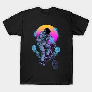 bike to fantasy T-Shirt